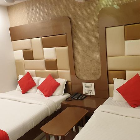Hotel Gulf Bombay Eksteriør billede